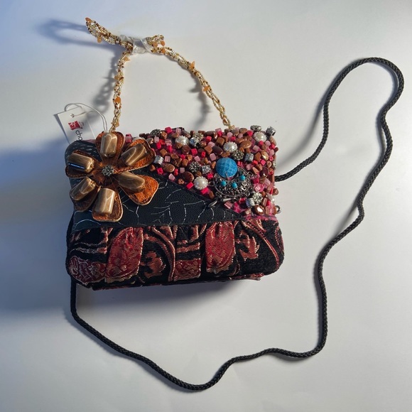 Beaded Charming Charlie handbag, with straps!